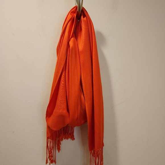 JONES NEW YORK Orange Light Weight Acrylic Scarf 22" x 72" - Picture 6 of 9